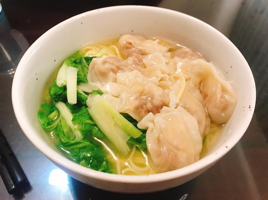 (300hoanhthanh.jpg)